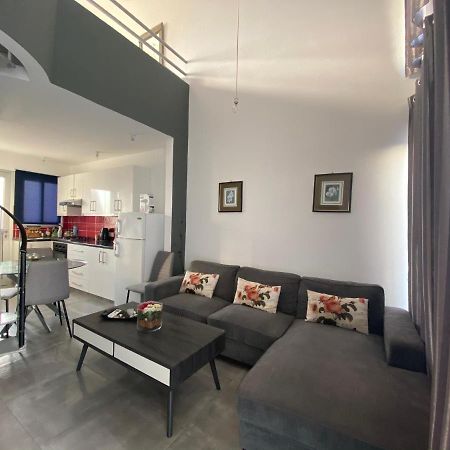 Cosy Apartment In The Heart Of Kato Paphos Extérieur photo